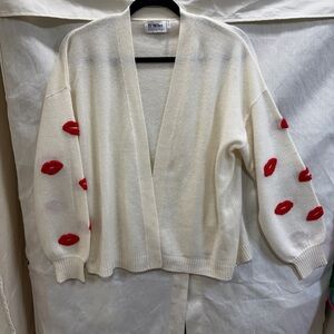 Cream cashmere M Cardigan with Red Lips NWOT fits large